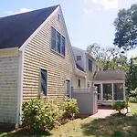 30 Cockle Cove Chatham Cape Cod - Summer Oasis