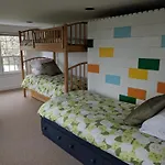 Chatham Family Retreat:Tennis,Water Views&Access!