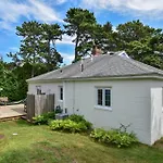 Updated Beach House Deck Outdoor Shower!