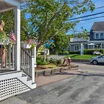 Centrally Located Home W Patio Fire Pit