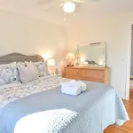 5-Mins To Forest Beach Dog Friendly
