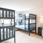 Stellar Home With Hot Tub & Movie Room