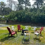 1 Mi To Beach Home With Fire Pit And Bbq In Cape Cod!