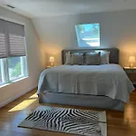 New Four Bedroom Home Near Town And Beach