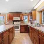 Amazing Location Lakefront Waterside Deck