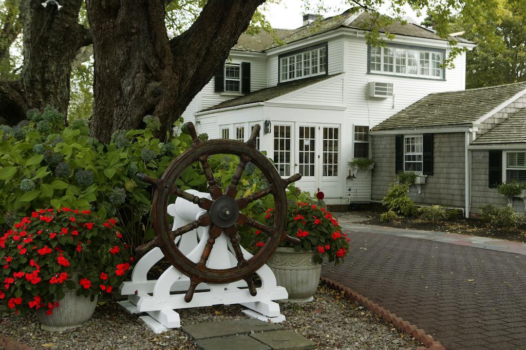 Inn Captain's House 4*