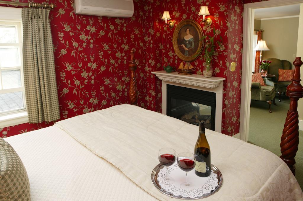 Captain's House 4*
