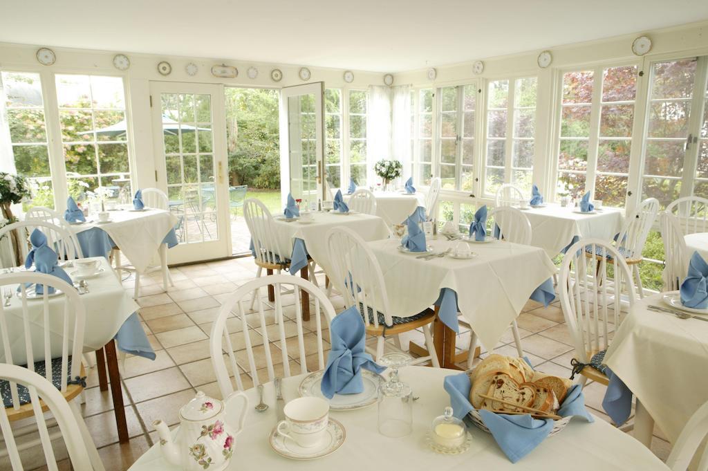 Inn Captain's House Chatham