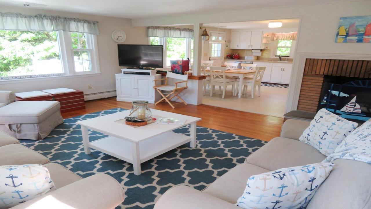 14 Capri Lane Cape Cod - The Cape House