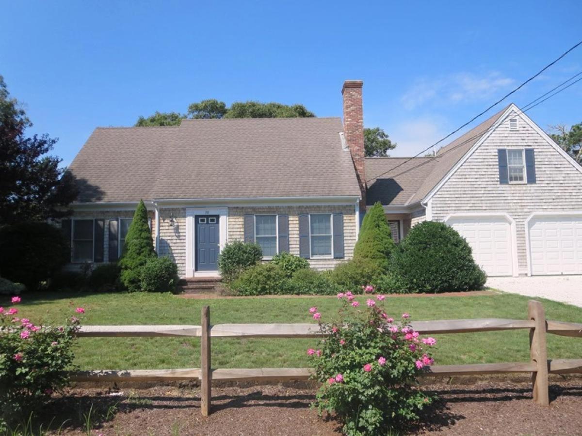 30 Cockle Cove Cape Cod - Summer Oasis *