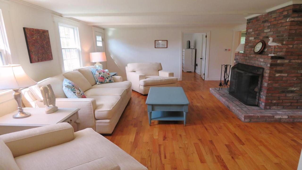 Holiday home 142 George Ryder Road South Cape Cod - - Sweet Serenity *