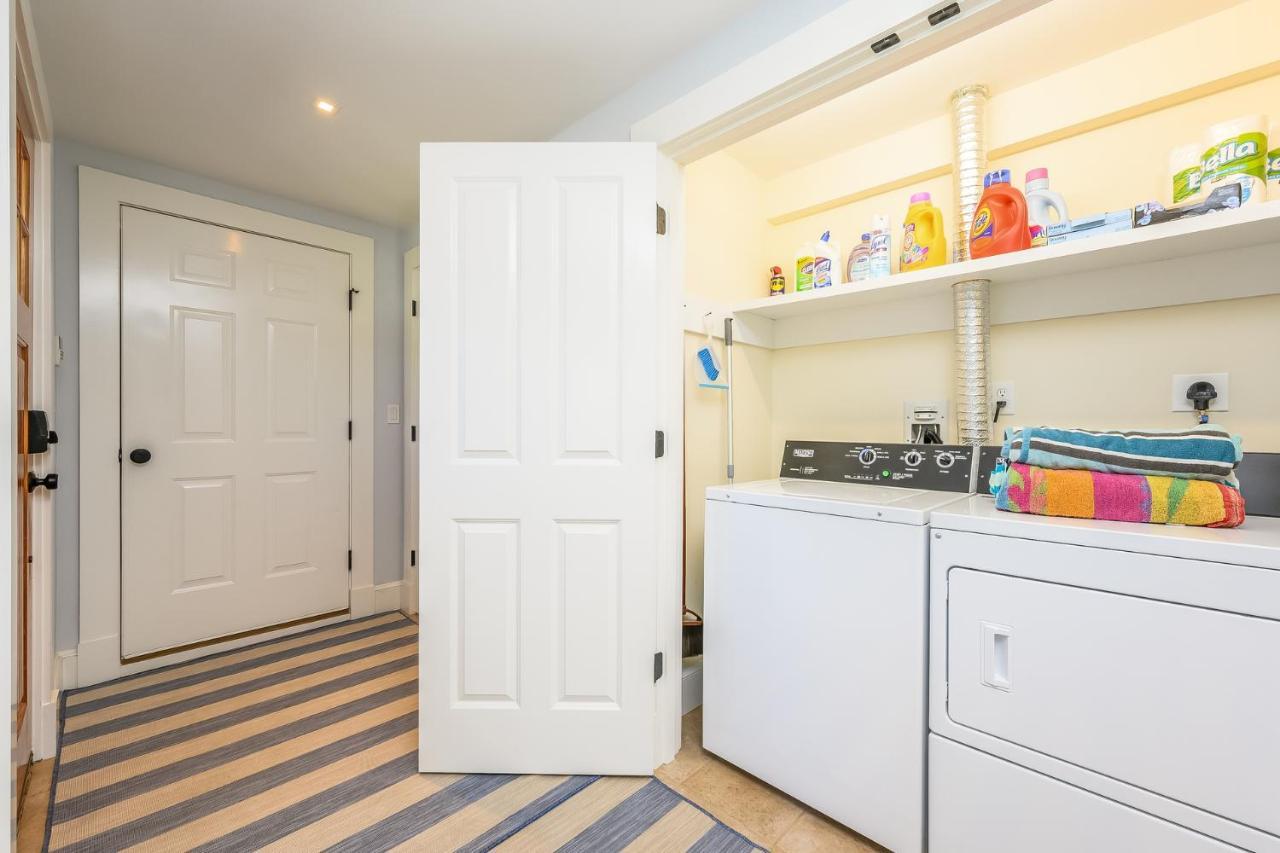 93 Bucks Creek Road Cape Cod - - Coastal Charm *