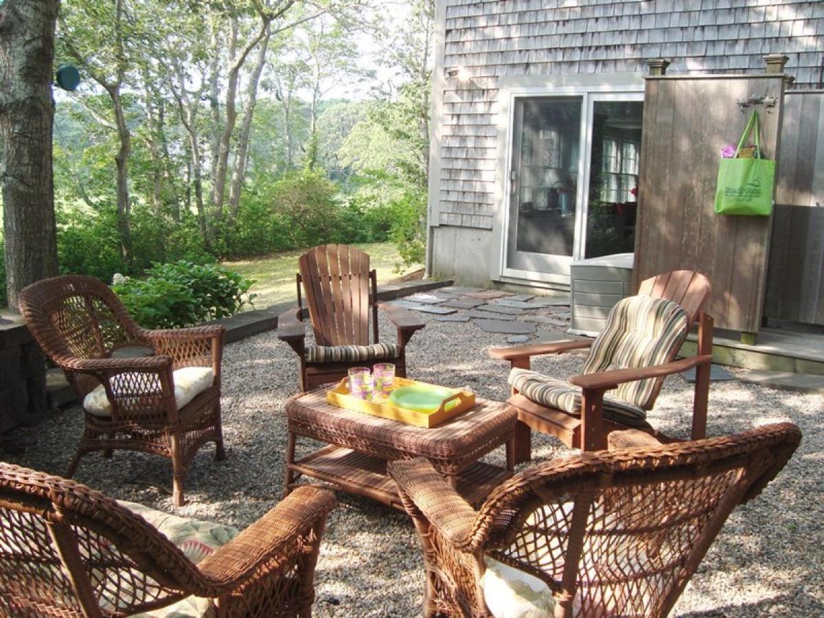138 Soundview Avenue Cape Cod - - The Heron's Nest *