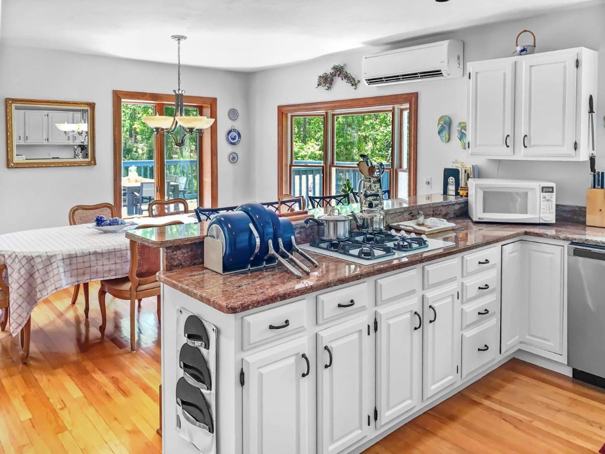 335 Meetinghouse Road South Cape Cod - Tides
