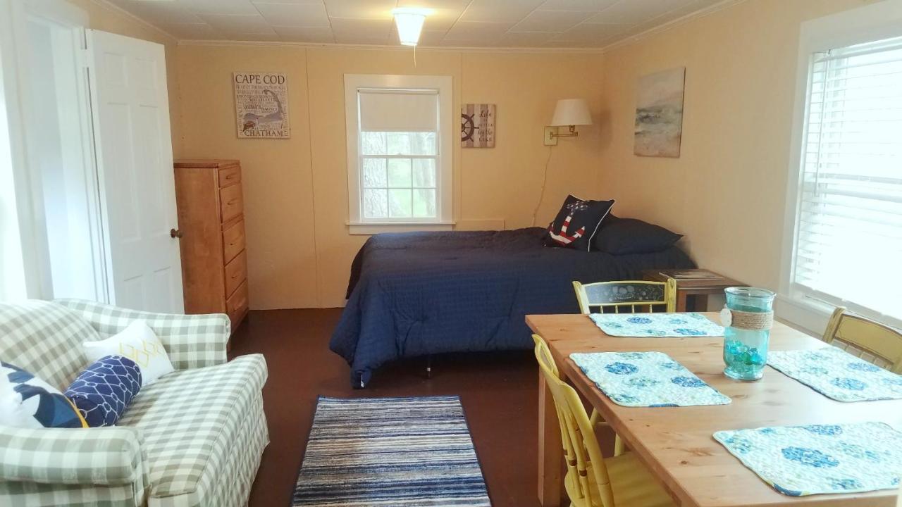 Holiday home 1047 Old Queen Anne Road Cape Cod - - Long Camp *