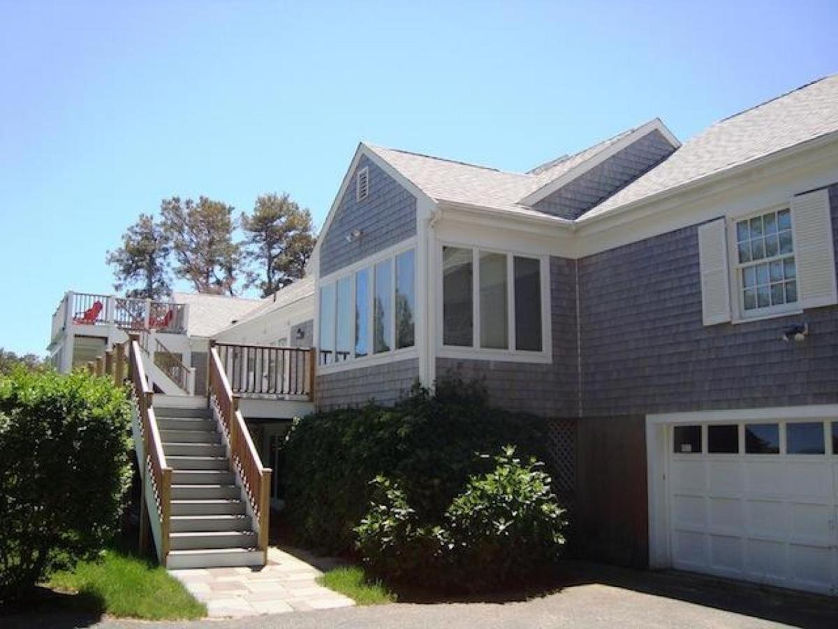 Waterfront In North -- Cape Cod *