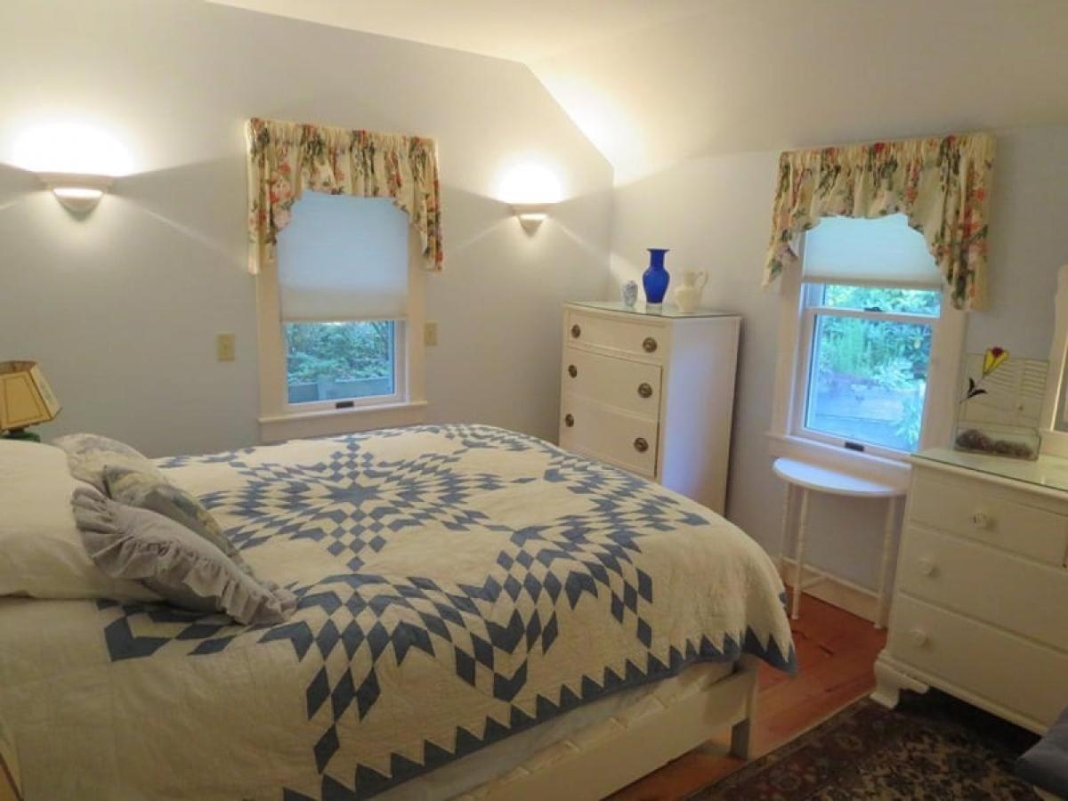 Holiday home 19 Old Cart Way Cape Cod - The Rosa Rugosa *
