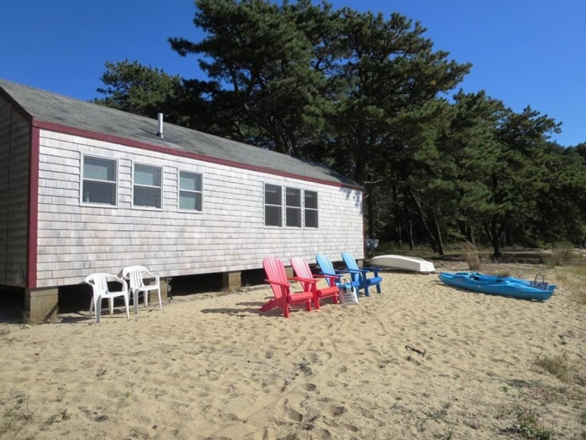 1047 Old Queen Anne Road Cape Cod - - Long Camp