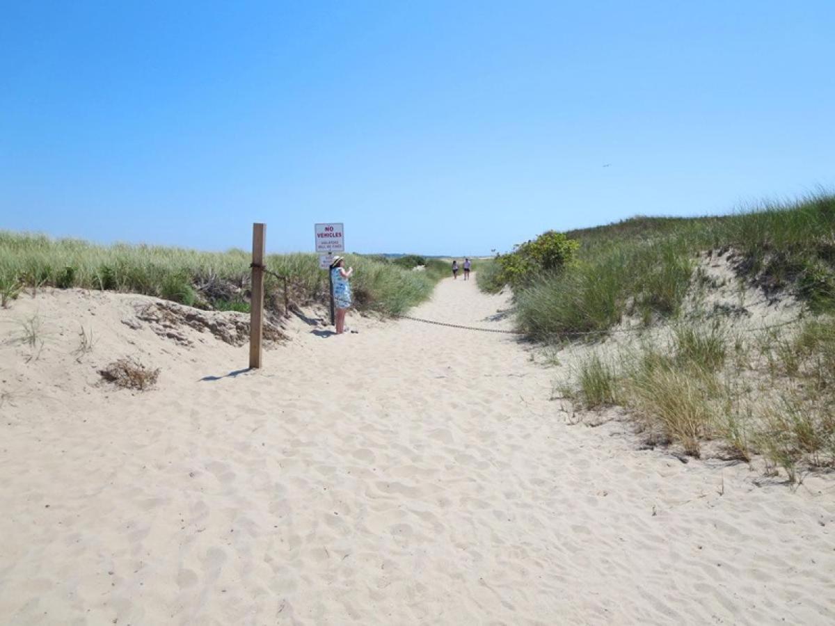 Holiday home 180 Hardings Road Cape Cod - The Cape Escape *