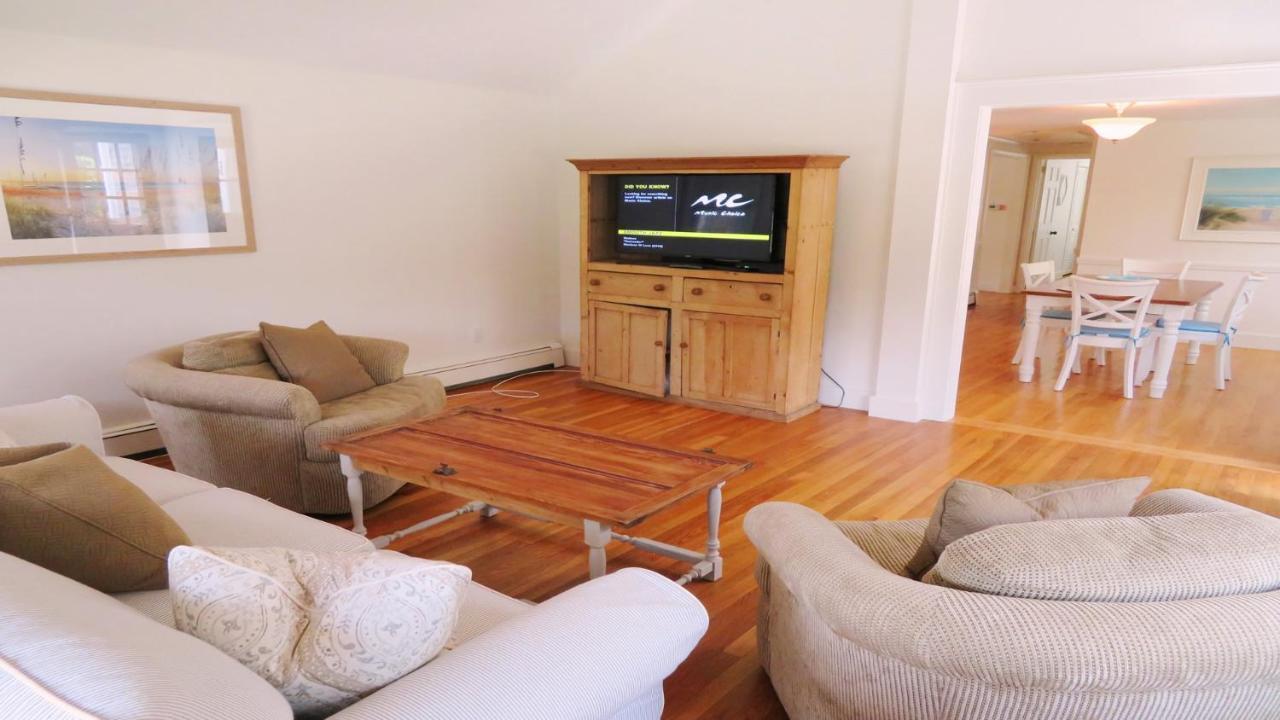 Holiday home 142 George Ryder Road South Cape Cod - - Sweet Serenity *