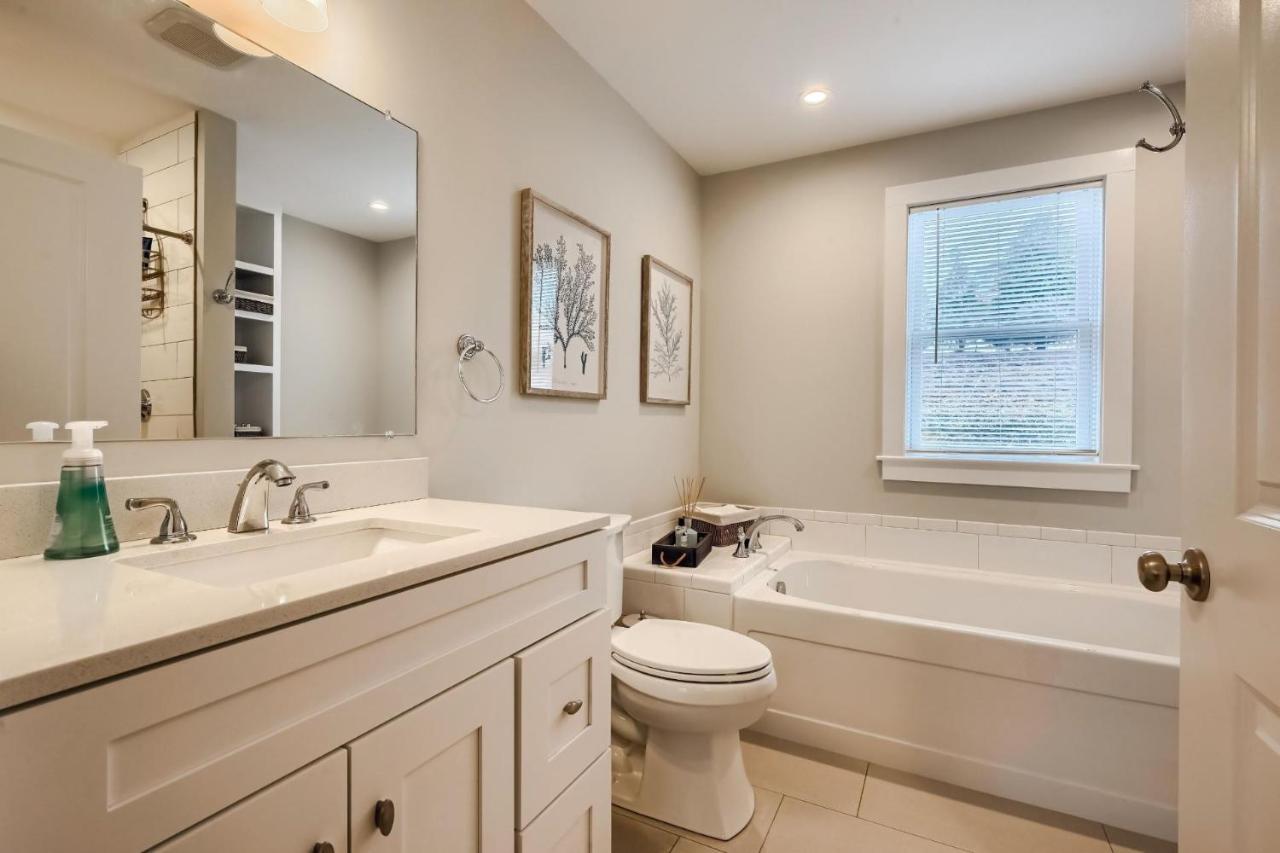 129 Hardings Road Cape Cod - - Latitude Adjustment * Chatham