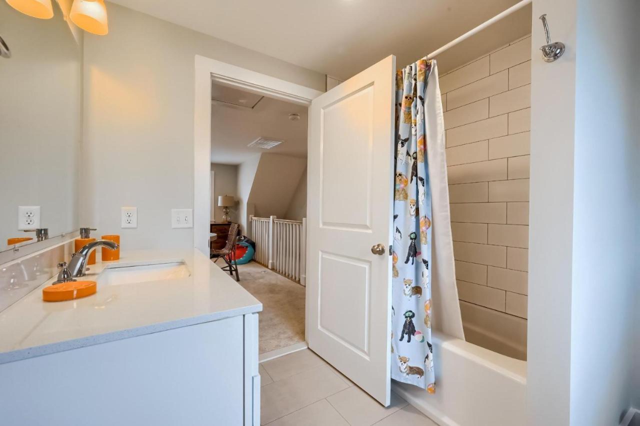 Holiday home 129 Hardings Road Cape Cod - - Latitude Adjustment Chatham