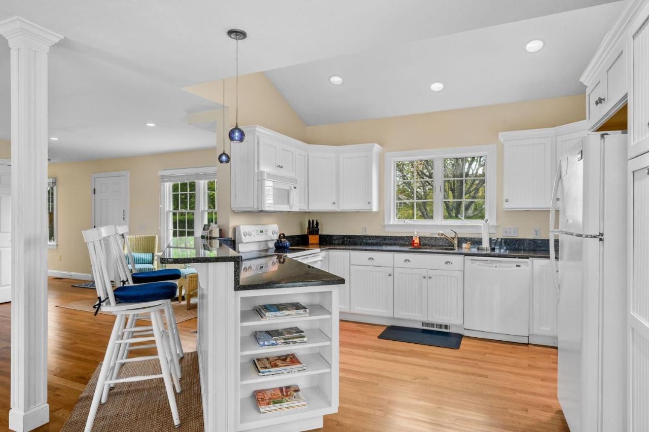 24 Sea Mist Lane Cape Cod - - The Sea Mist *