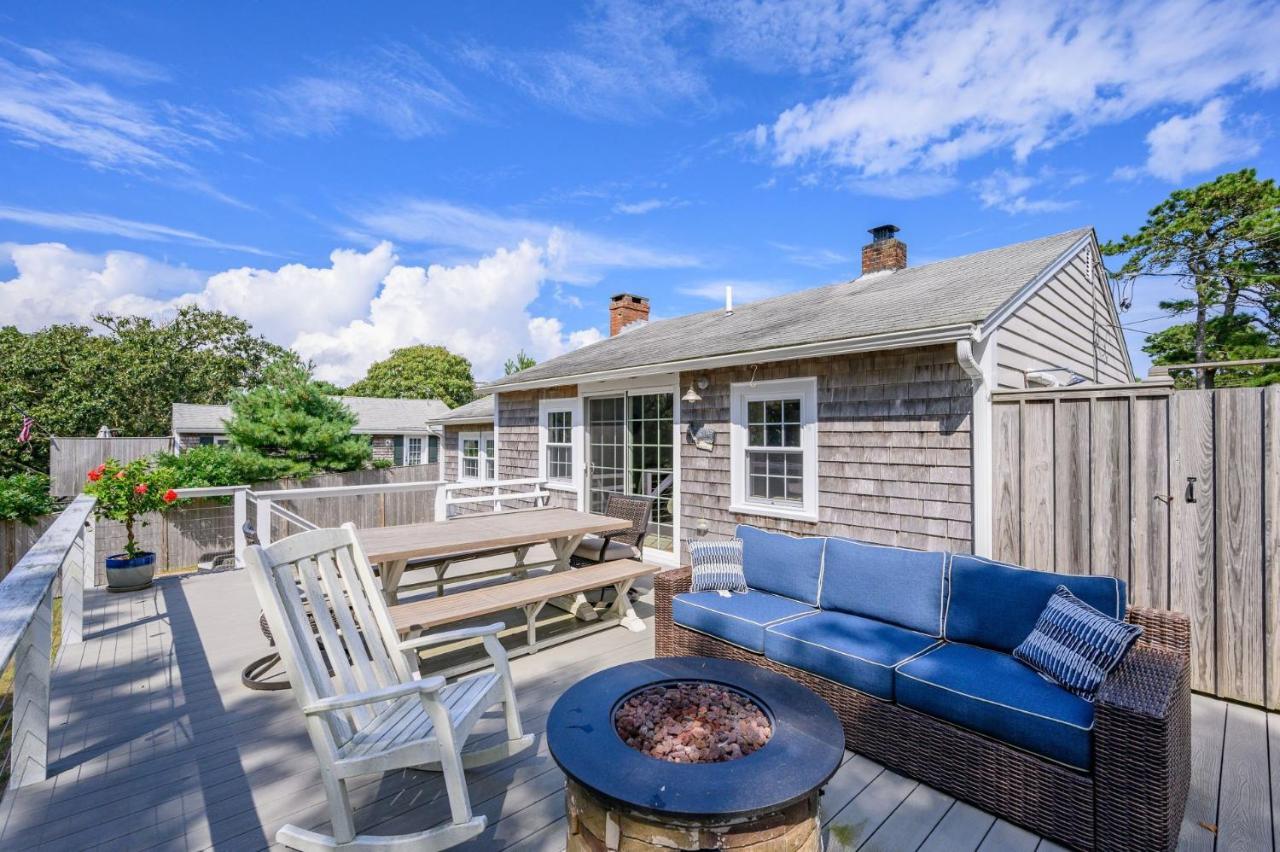 Holiday home 135 Pine Knoll Ave Cape Cod Sarah N Dipity *