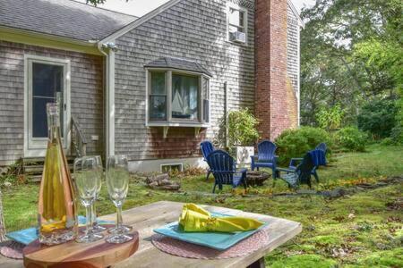 Bring Your Pups To Direct Access To The Cape Cod Rail Trail *