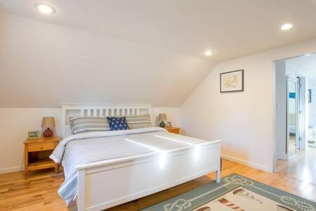 Casa de férias Ac Close To Dog Friendly! *