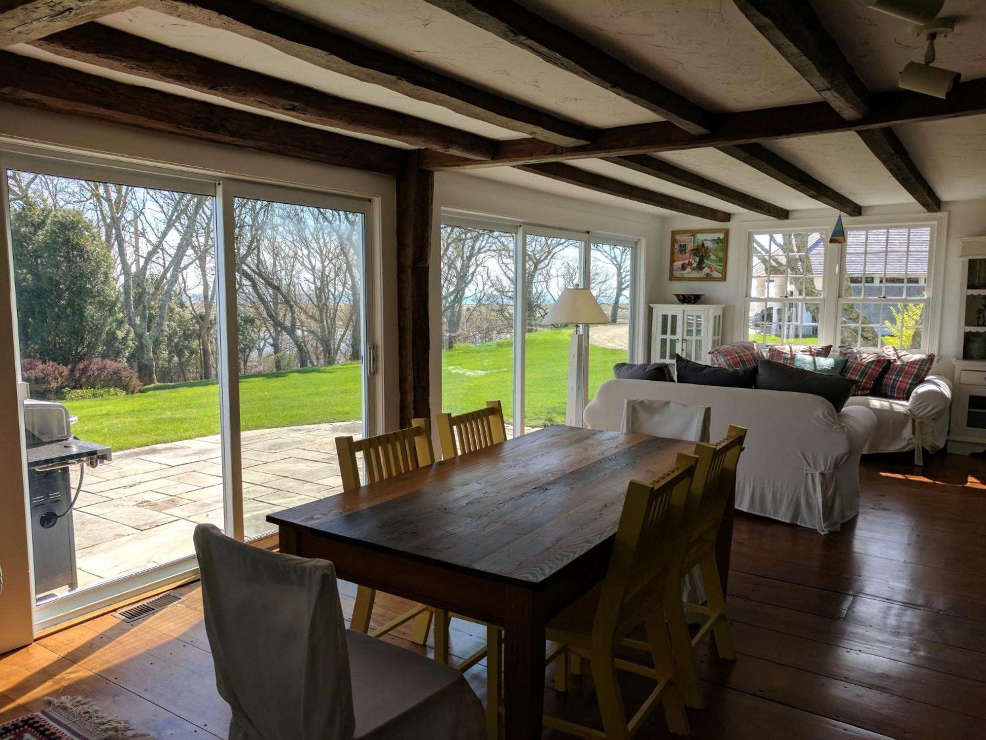 Family Retreat:tennis,water Views&access!