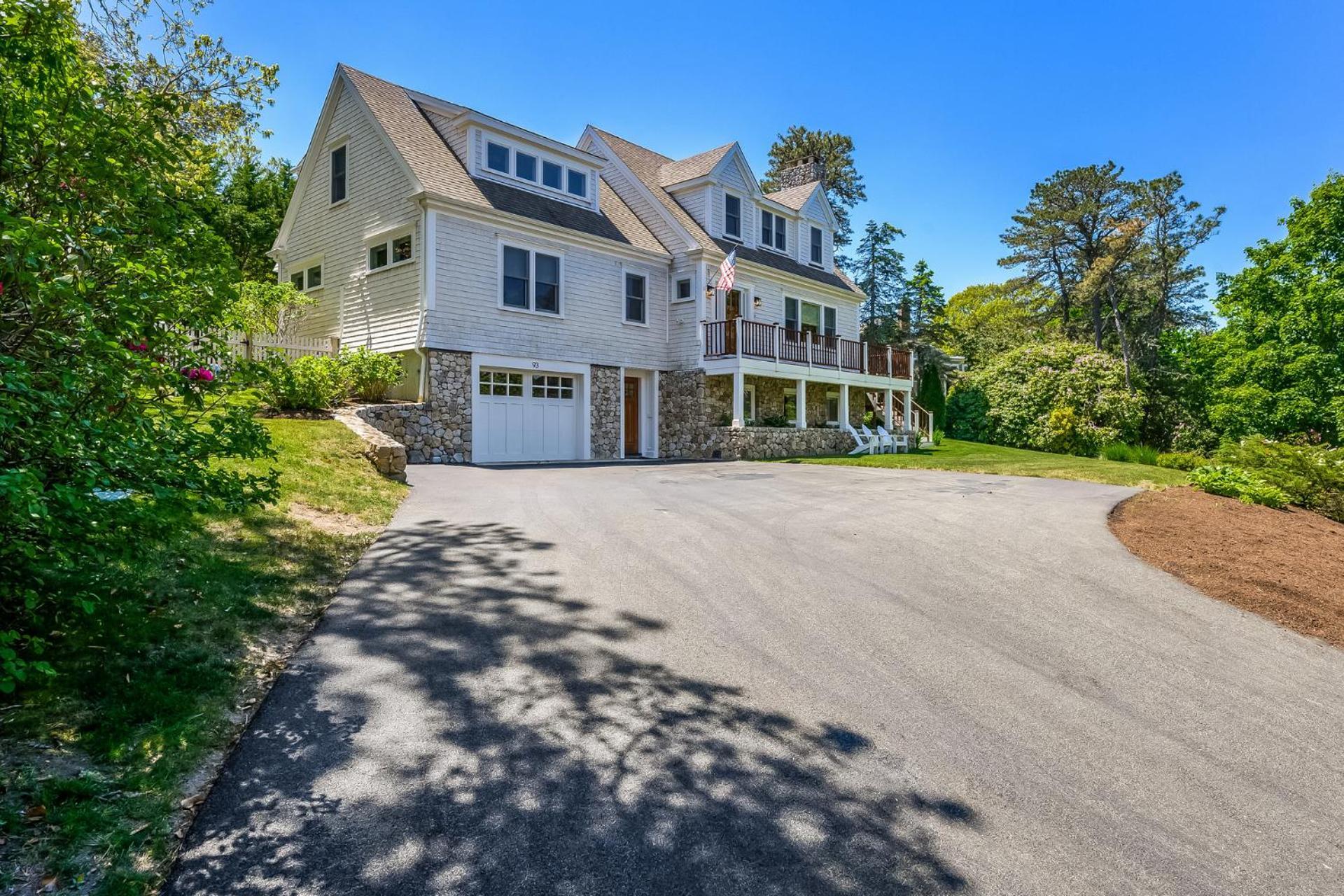 93 Bucks Creek Road Cape Cod - - Coastal Charm Holiday home Chatham