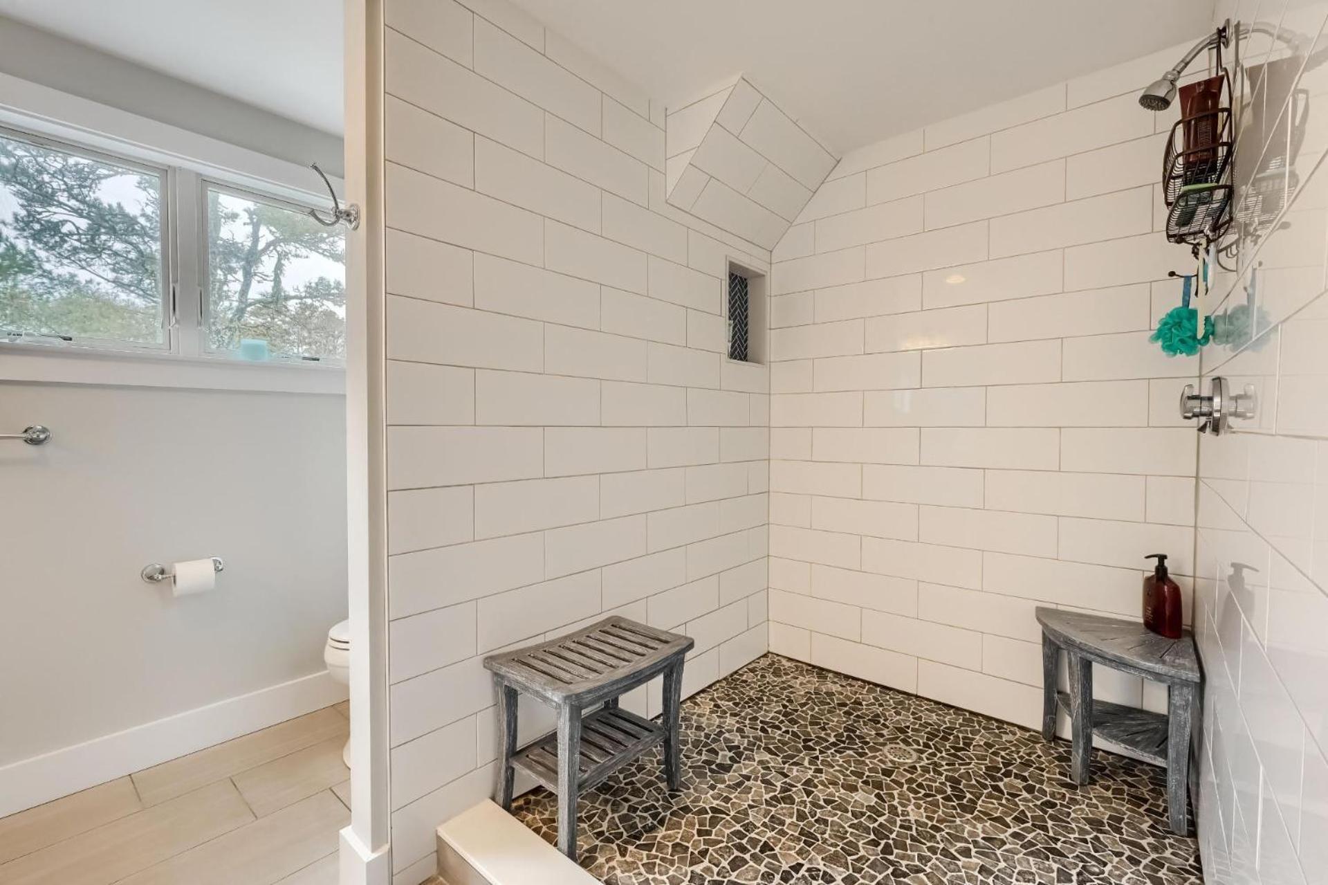 129 Hardings Road Cape Cod - - Latitude Adjustment Holiday home