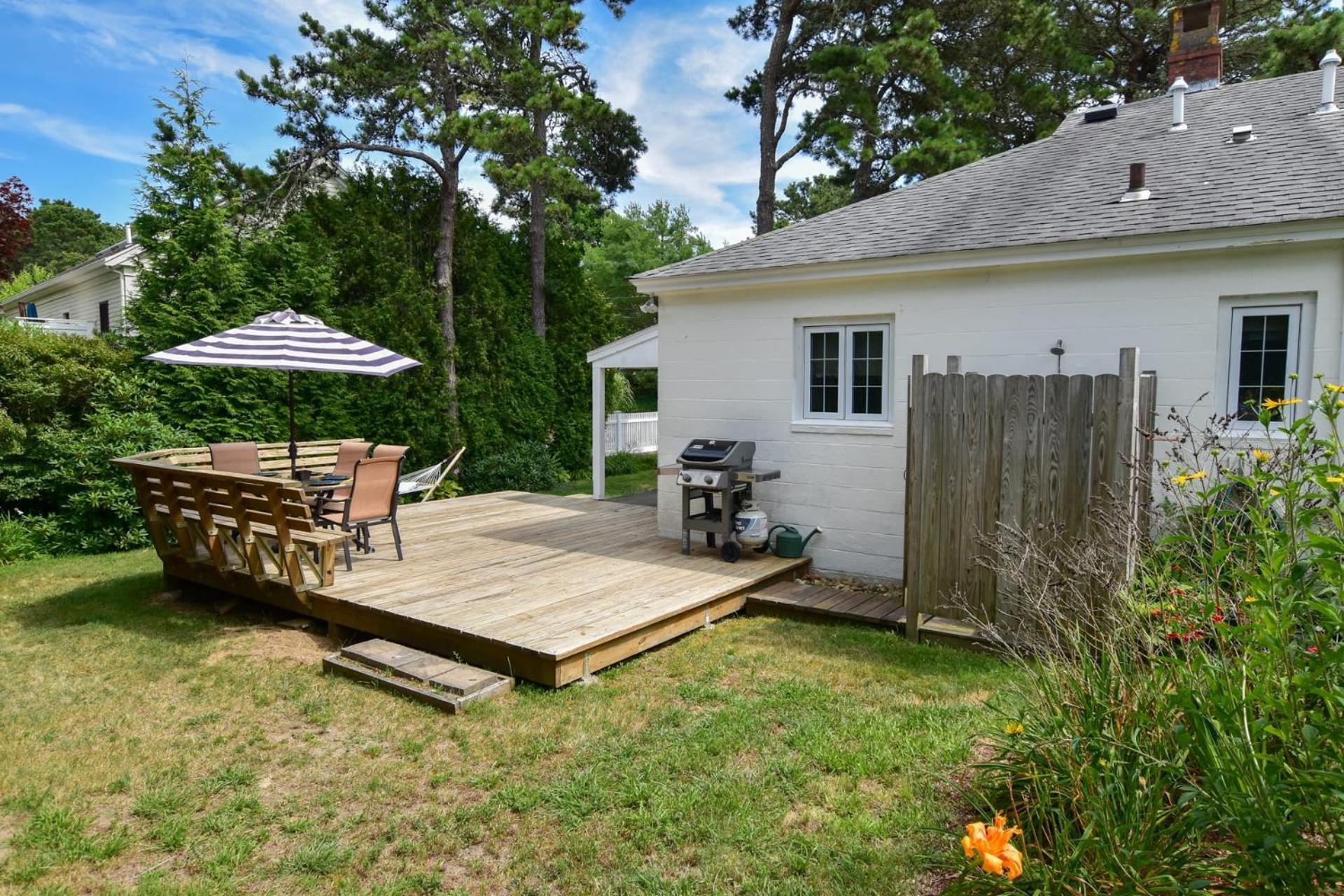 Holiday home Updated House Deck Outdoor Shower! *