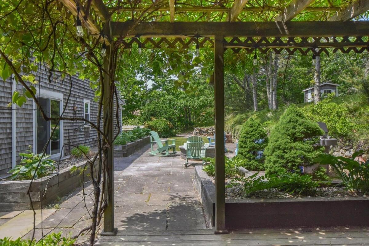 Holiday home Spacious W Large Outdoor Area Fire Pit