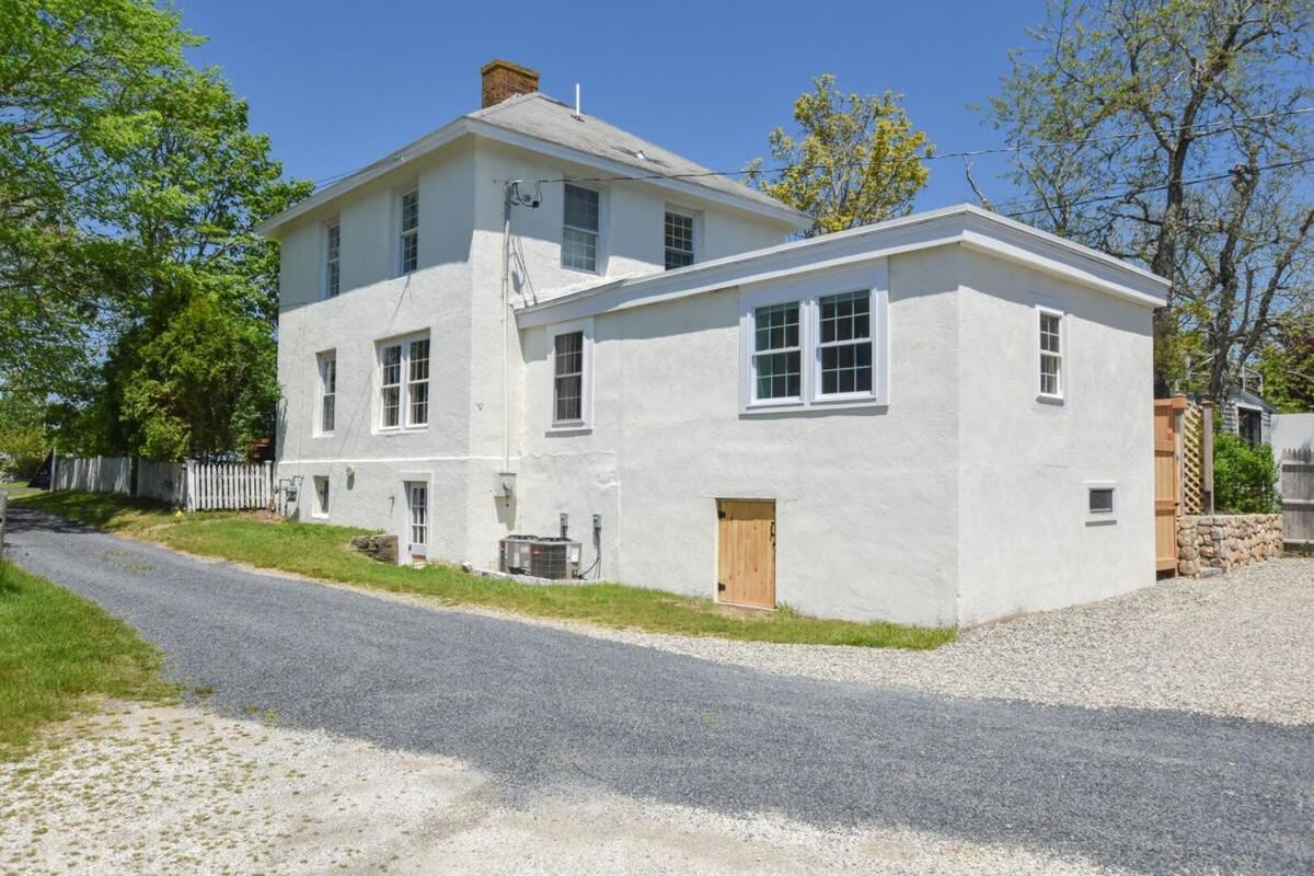 Centrally Located W Patio Fire Pit Holiday home
