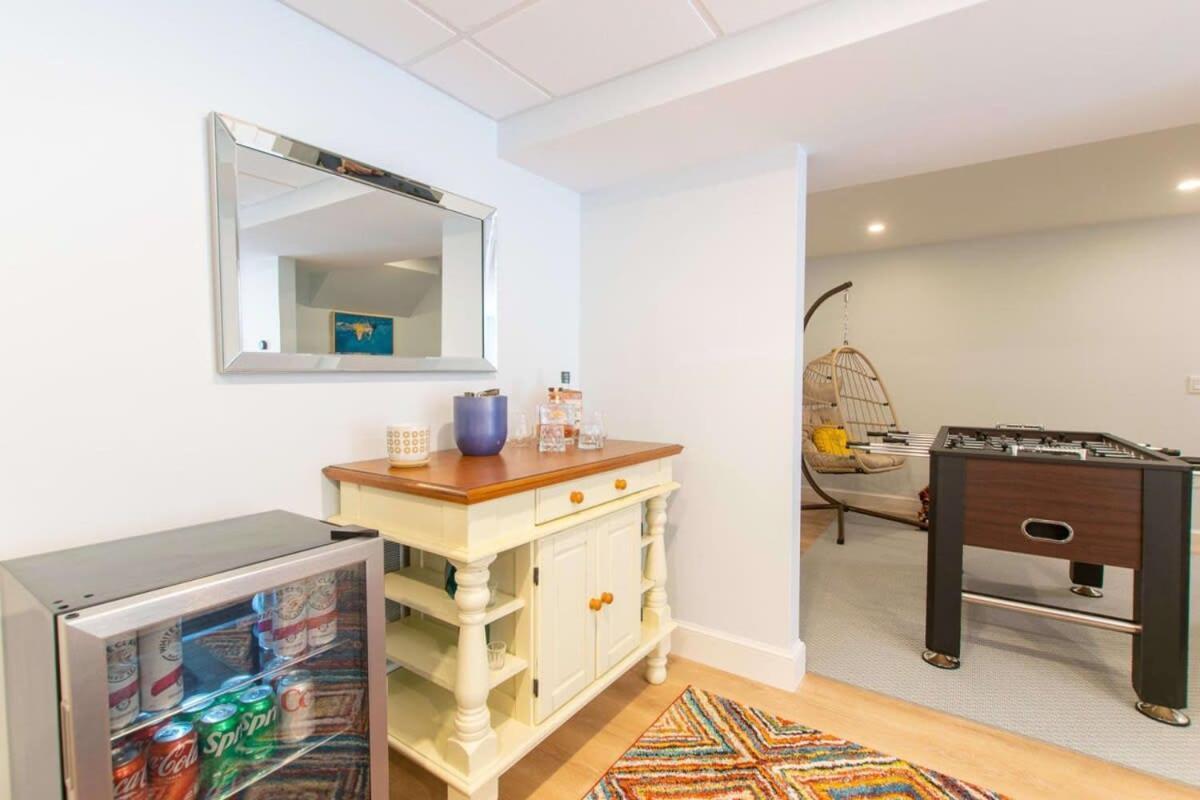 Great Location Near Chatham