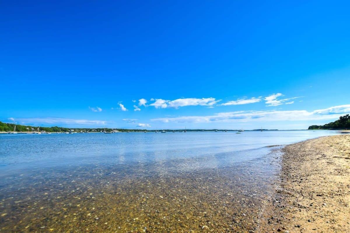 Great Location Near Holiday home