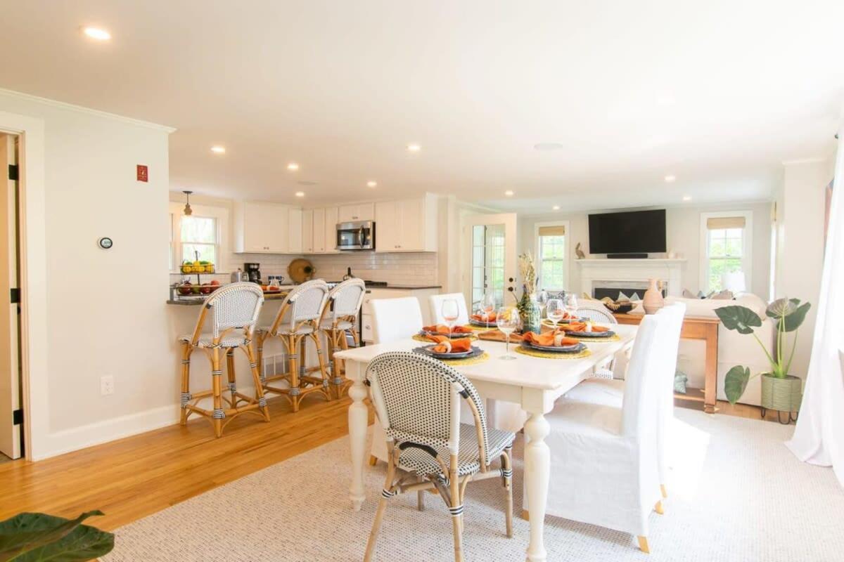 Great Location Near Chatham