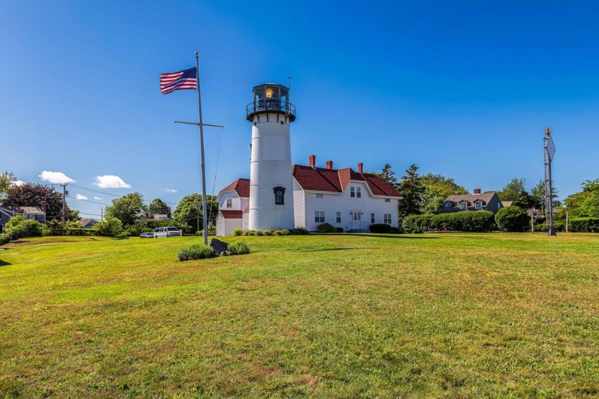 Great Location Near * Chatham