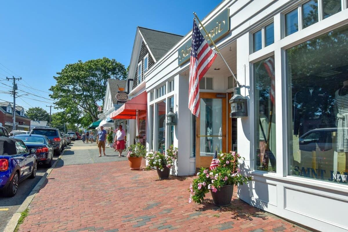 Located On Rail Trail By & Downtown Holiday home Chatham