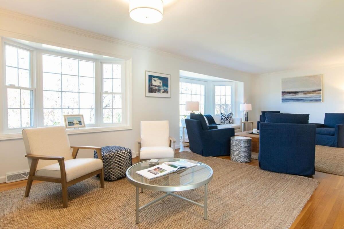 Gorgeous With Game Dog Welcome Holiday home