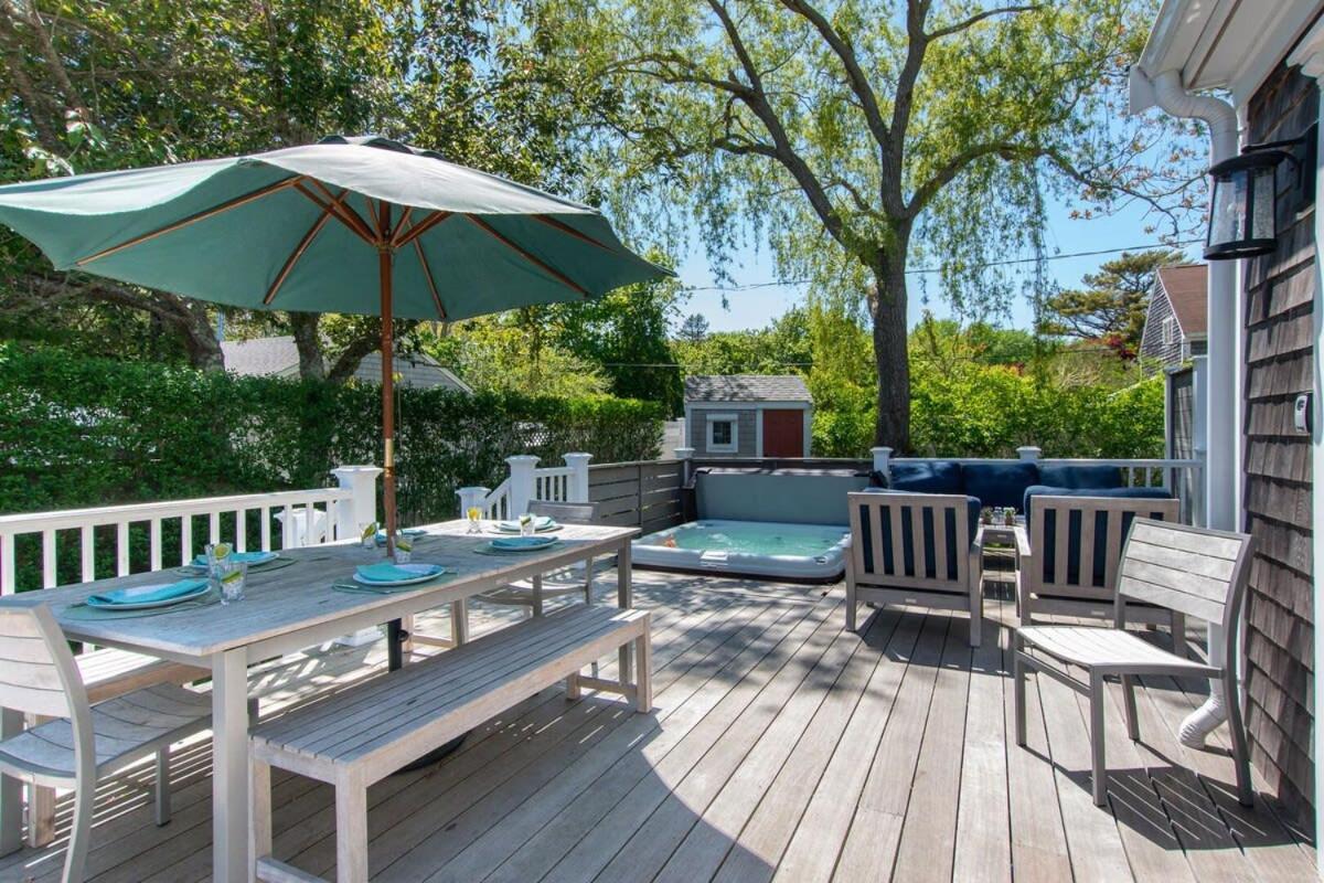 Walk To Ryder Cove Wet Bar & Hot Tub * Chatham