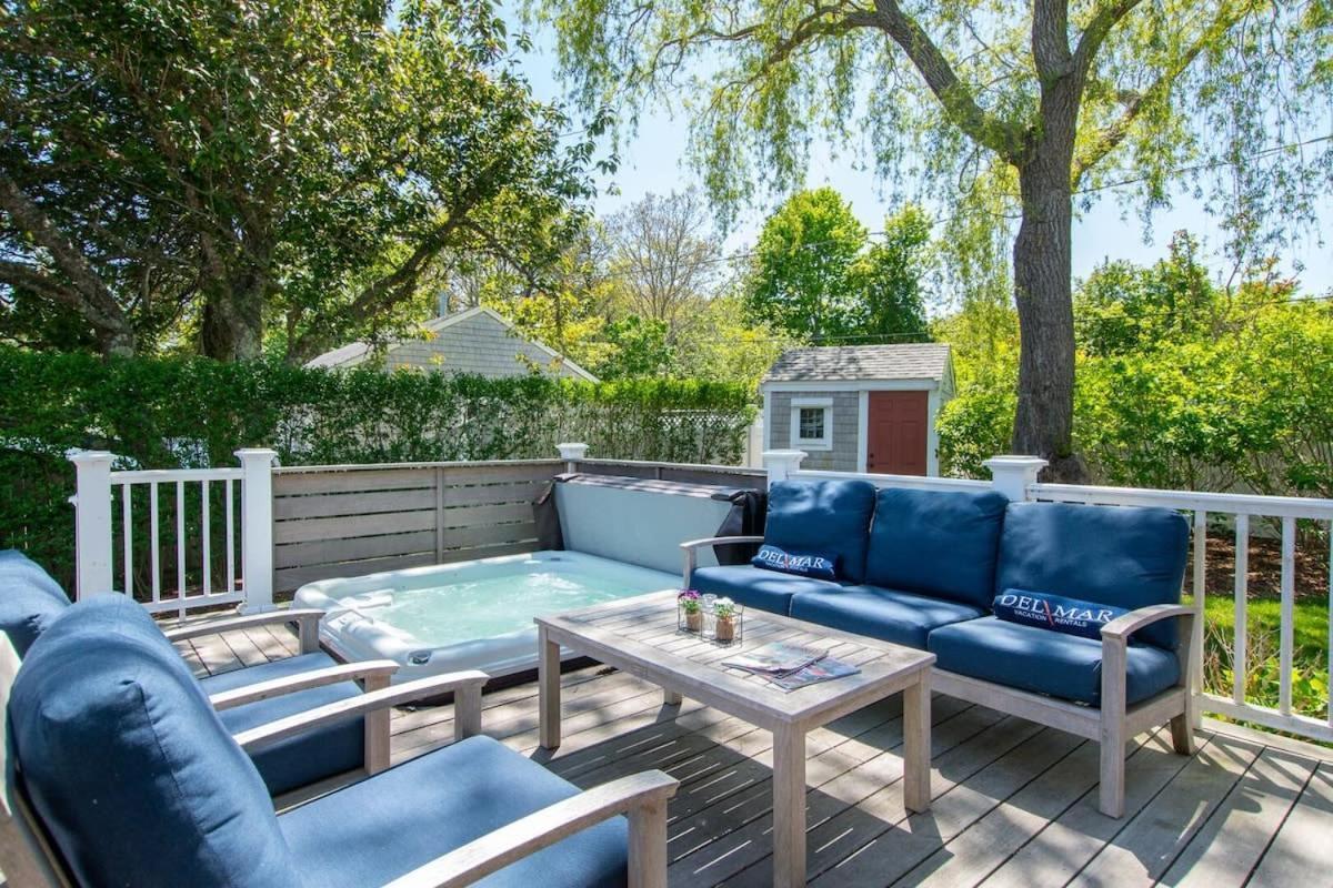 Walk To Ryder Cove Wet Bar & Hot Tub Holiday home *