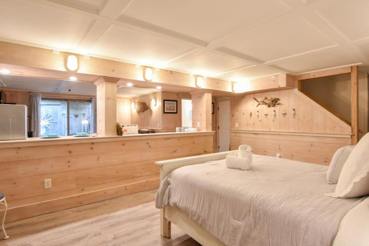 Holiday home Beautiful W Artistic Flair Chatham