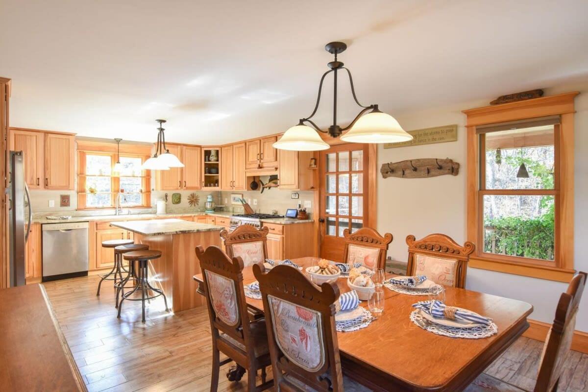 Beautiful W Artistic Flair Holiday home