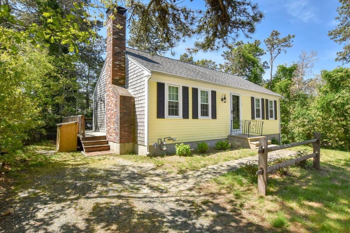 Holiday home Fully Updated W Great Outdoor Space *