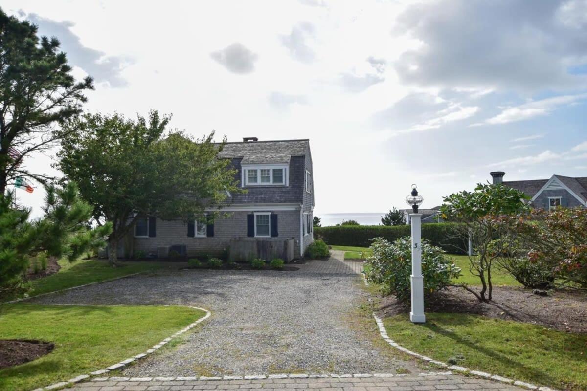 Elegant Steps To Hardings Dog Friendly Holiday home Chatham