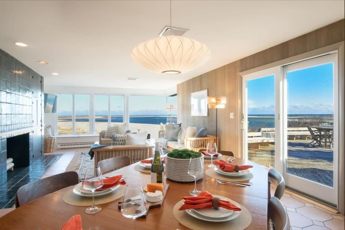 Holiday home Panoramic Water Views W Private *