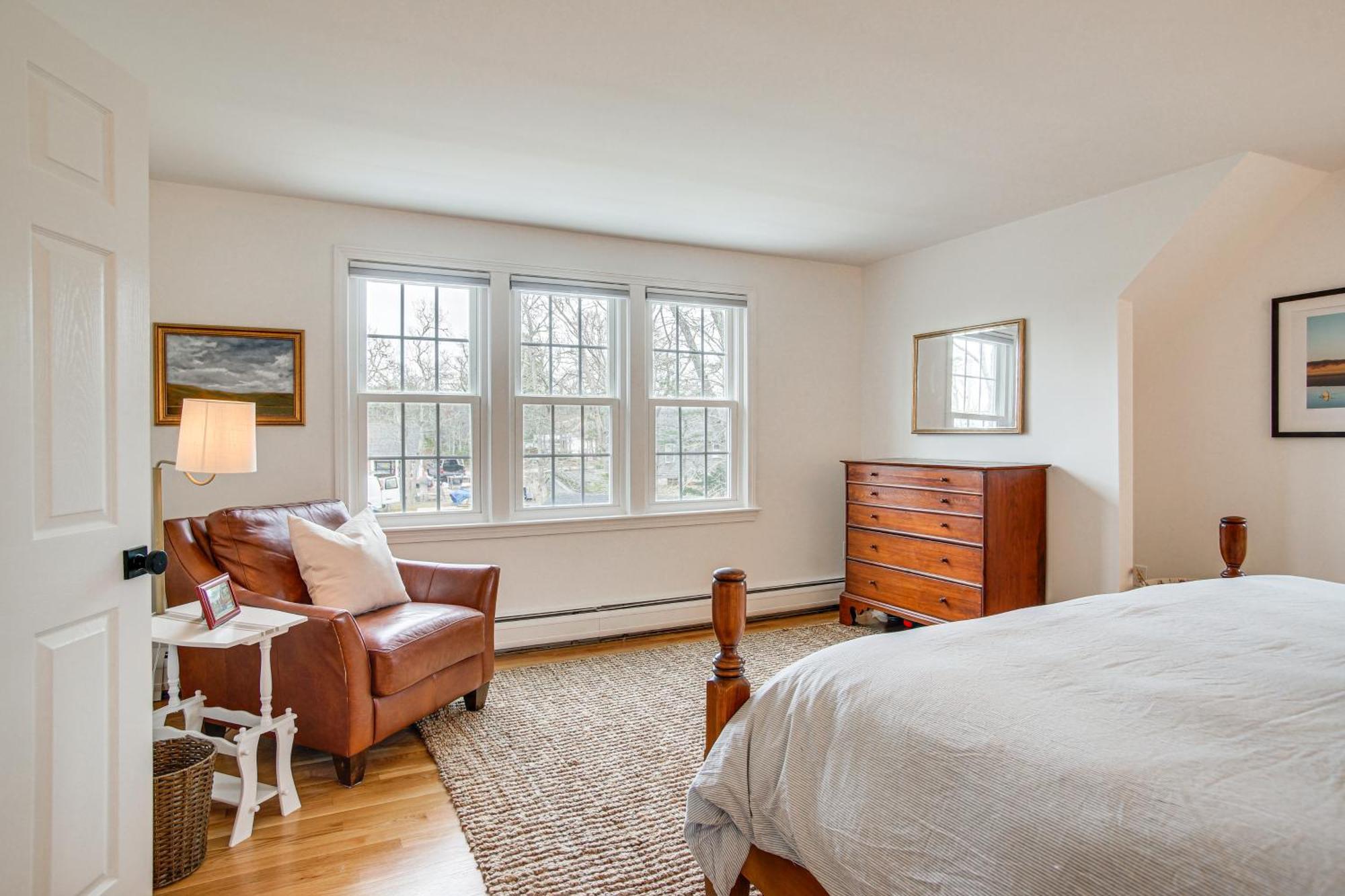 Holiday home Cape Cod Near Bike Trail, 1 Mile To Beach!